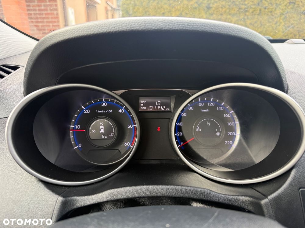 Hyundai ix35 1.7 CRDi 2WD Fifa World Cup Edition - 21