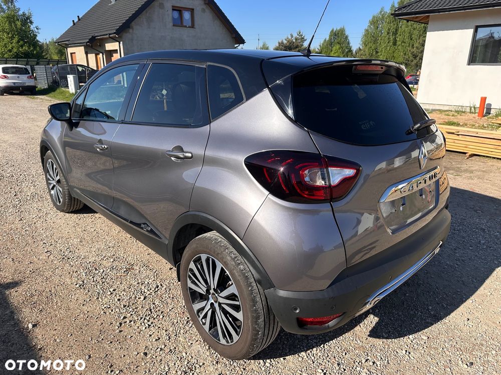 Renault Captur - 4
