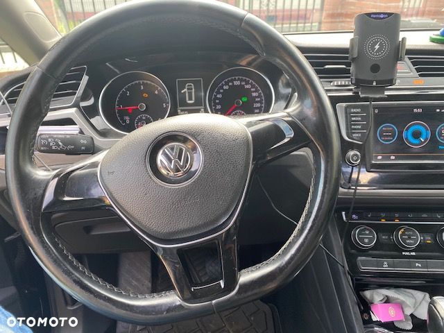 Volkswagen Touran 2016