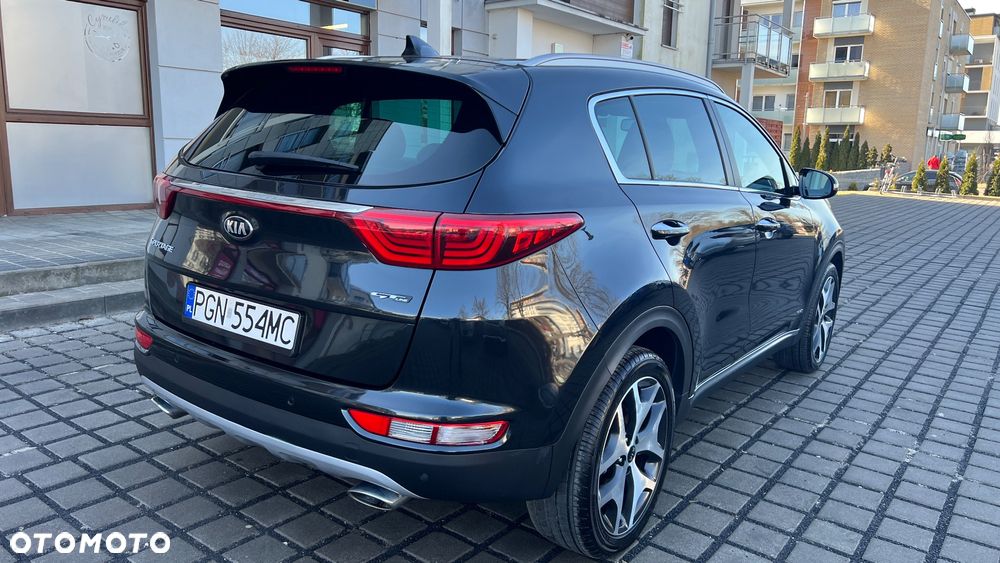 Kia Sportage 2.0 CRDI 4WD Automatik Dream-Team Edition - 7