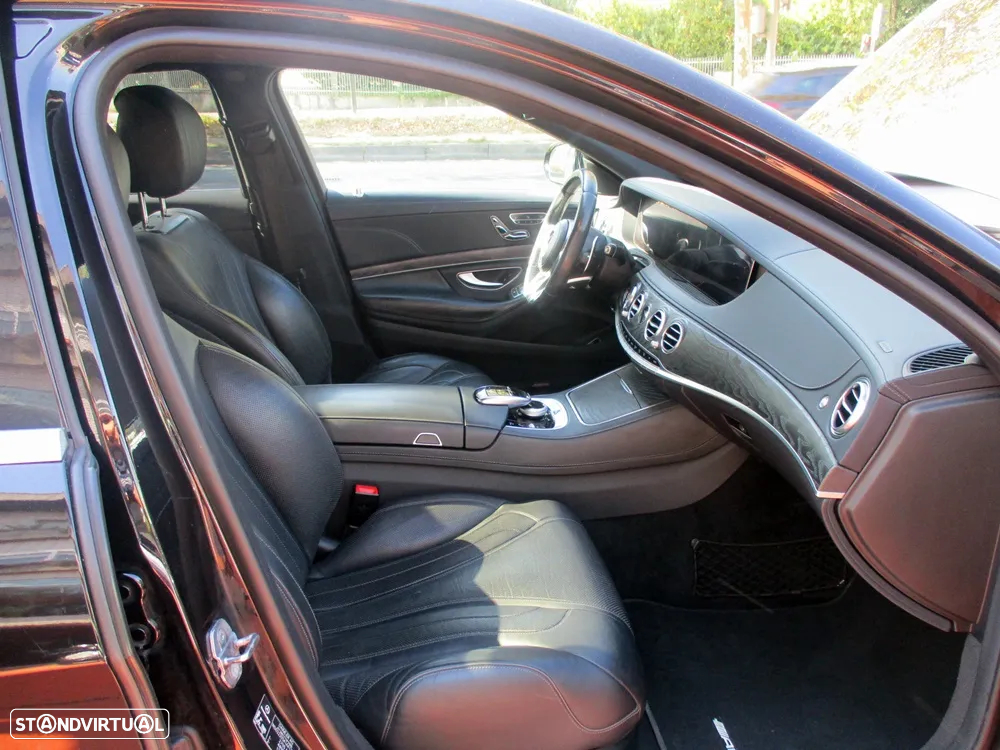 Mercedes-Benz S 400 d Longo - 12