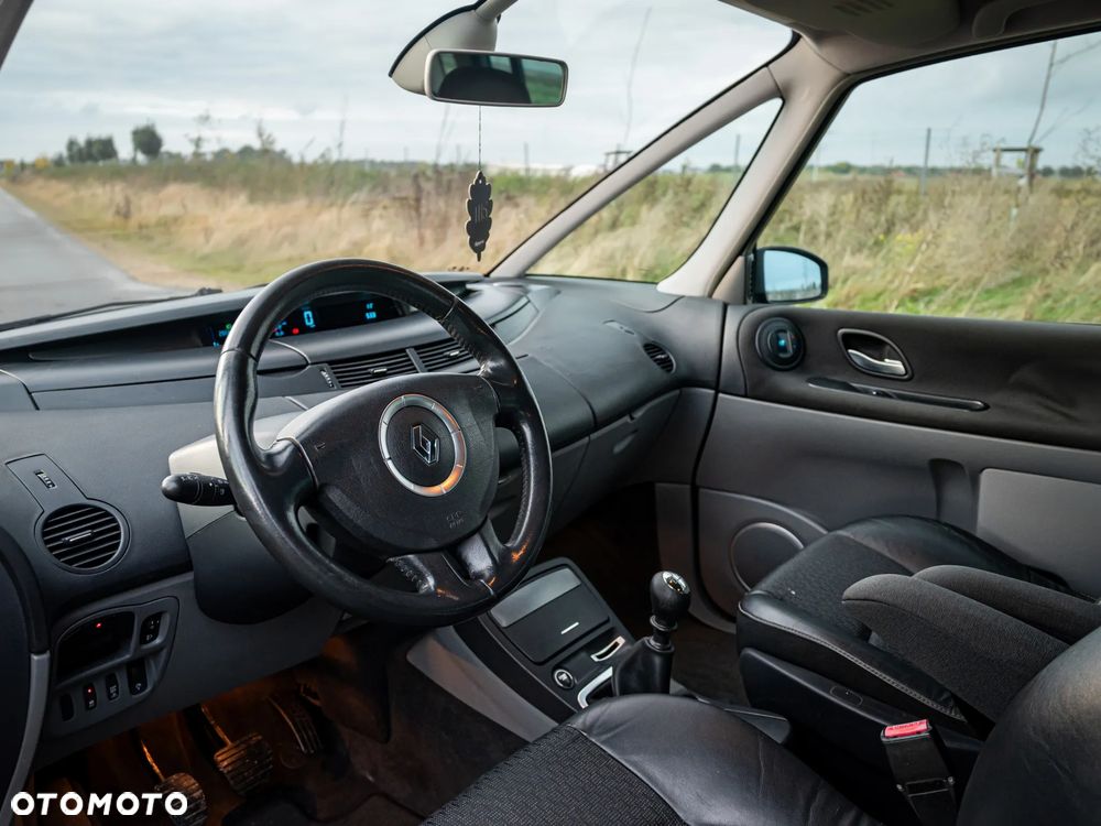 Renault Espace 2.0 dCi Privilege - 12