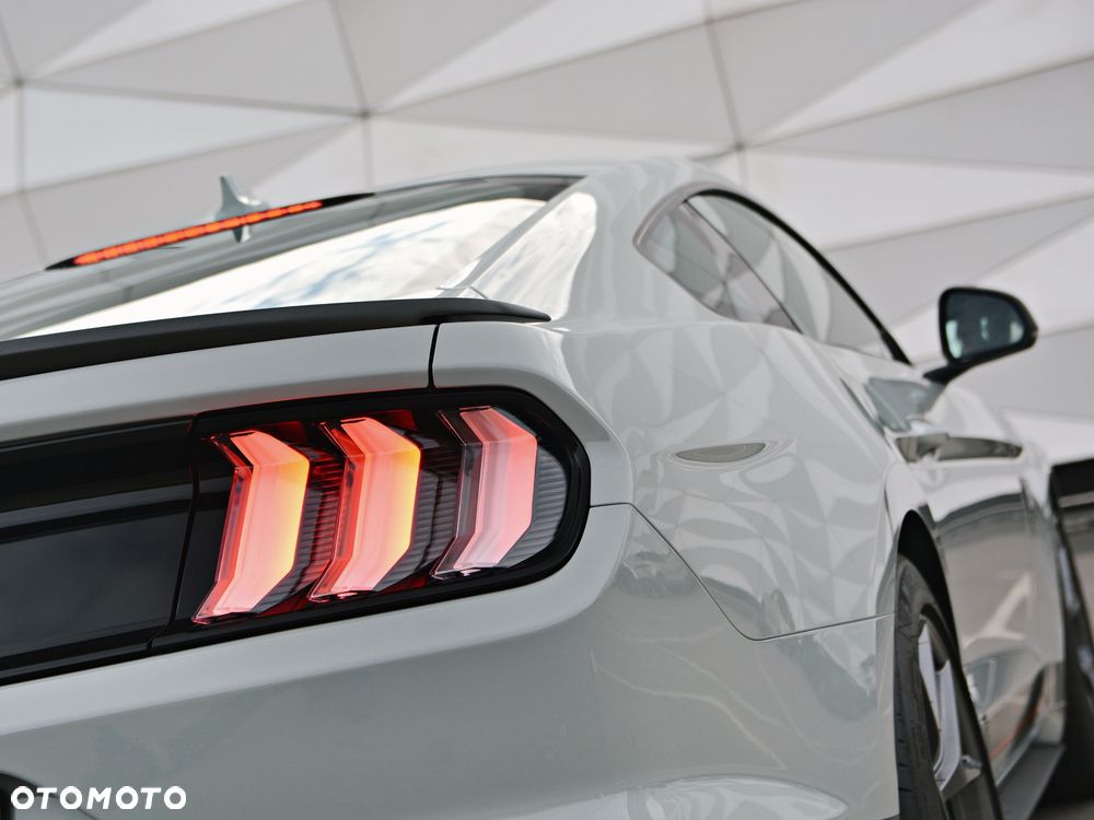 Ford Mustang 5.0 V8 Mach 1 - 7
