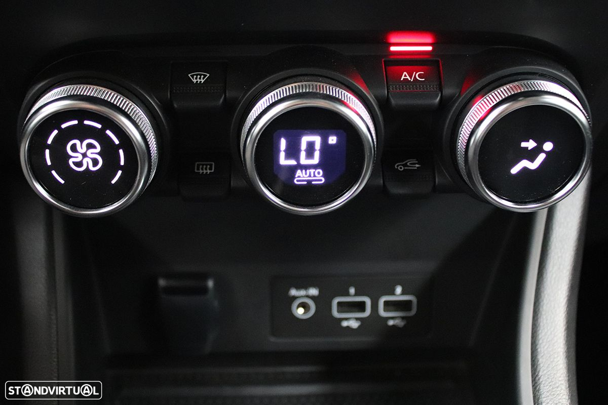Renault Captur 1.0 TCe Techno Bi-Fuel - 13