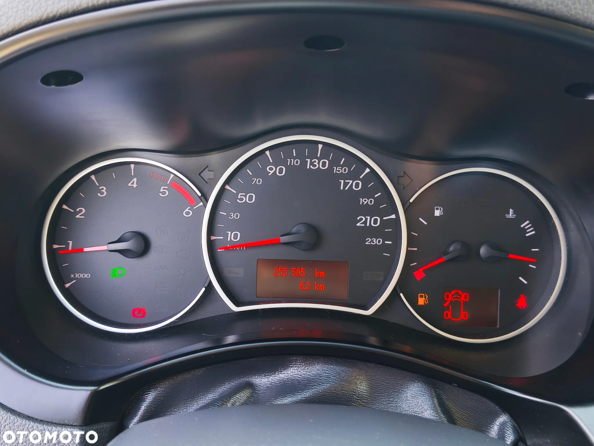 Nissan Qashqai 2.0 4x4 tekna - 28
