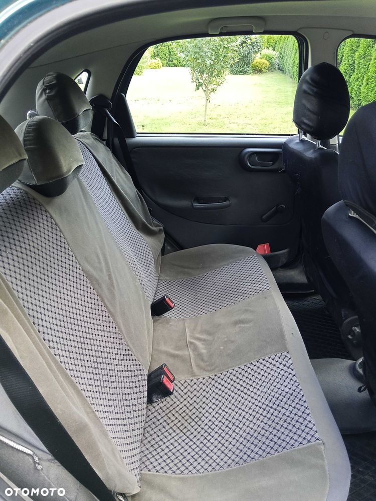 Opel Corsa - 8