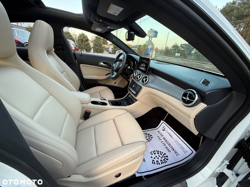 Mercedes-Benz CLA - 26