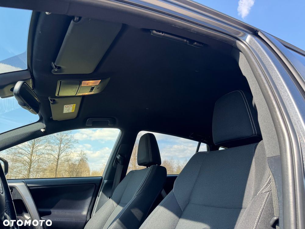 Toyota RAV4 2.0 D-4D Active 4x2 - 15