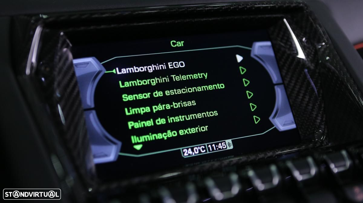 Lamborghini Aventador SVJ Roadster - 27