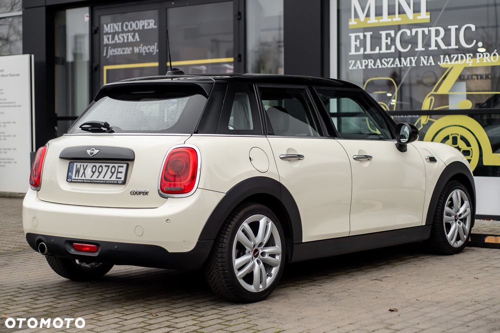 MINI Cooper Standard - 9