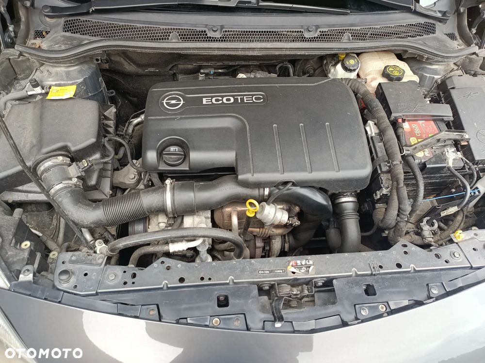 Opel Astra 1.7 CDTI - 9