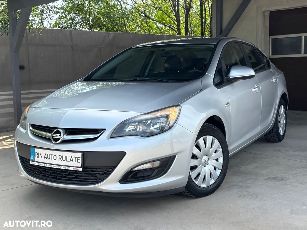 Opel Astra 1.6 TWINPORT ECOTEC Active - 4