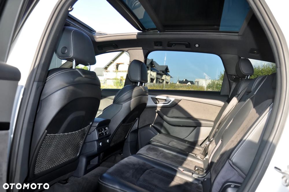 Audi Q7 - 28