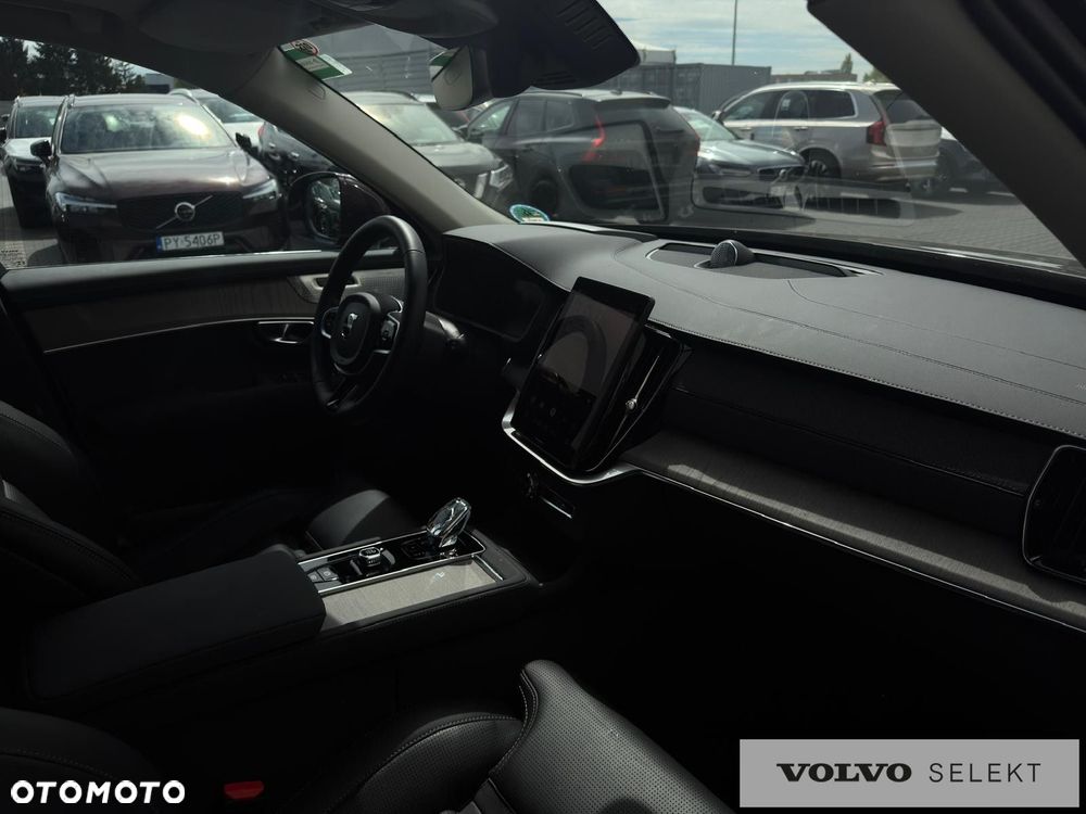 Volvo XC 90 - 30