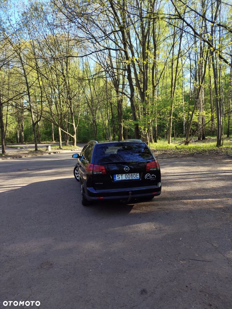 Opel Vectra 1.9 CDTI Cosmo - 4