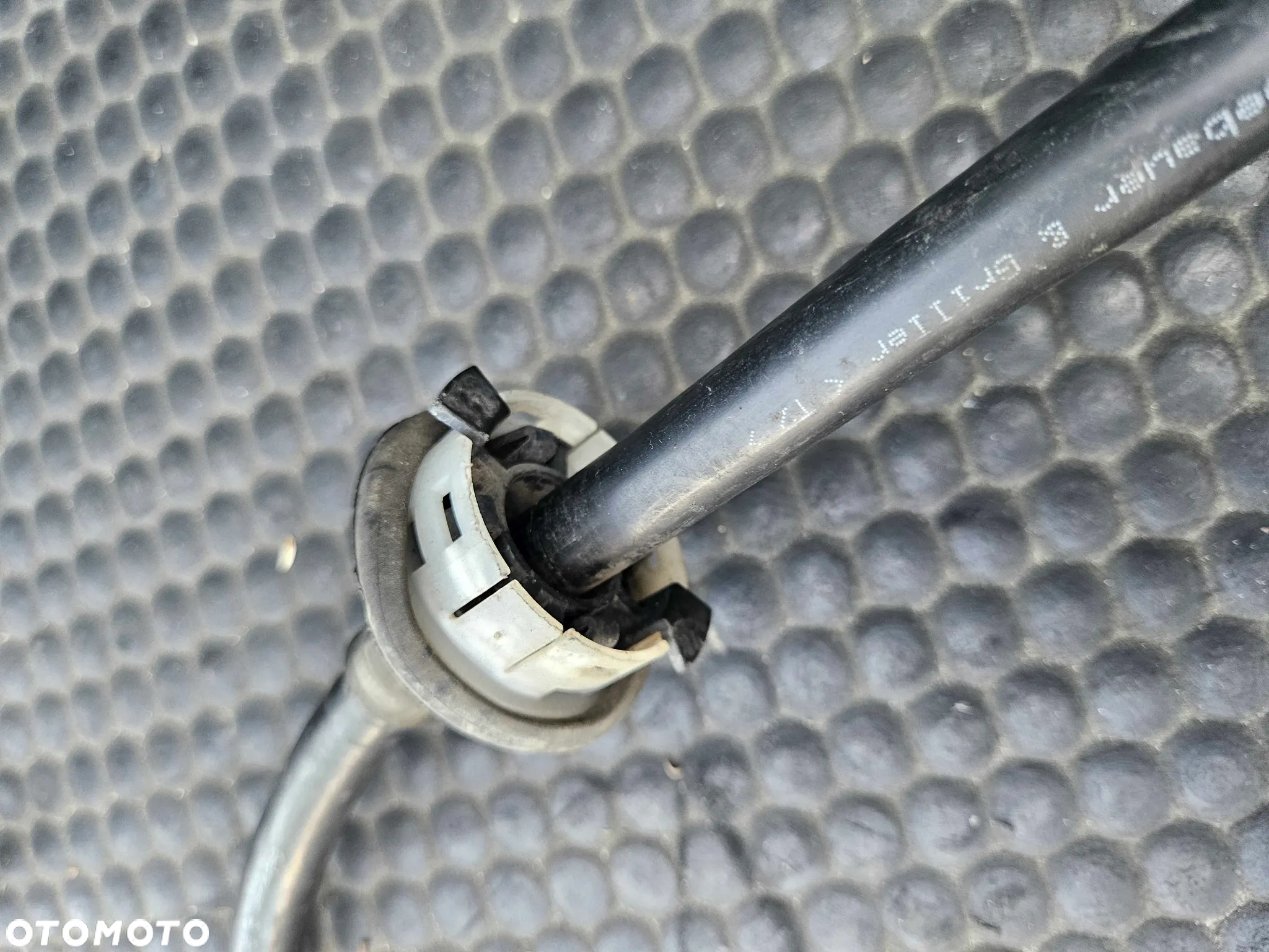 Instalacja 8K1971225F Wiazka Przewod Akumulatora Produ Klema Audi 2.7 3.0 TDI V6 A4 B8 A5 Europa - 27