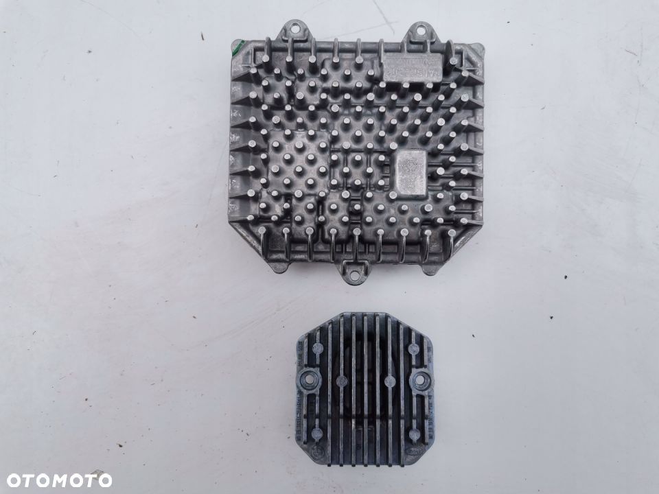 Przetwornica Moduł BMW 5 G30 2017- Led Komplet - 2