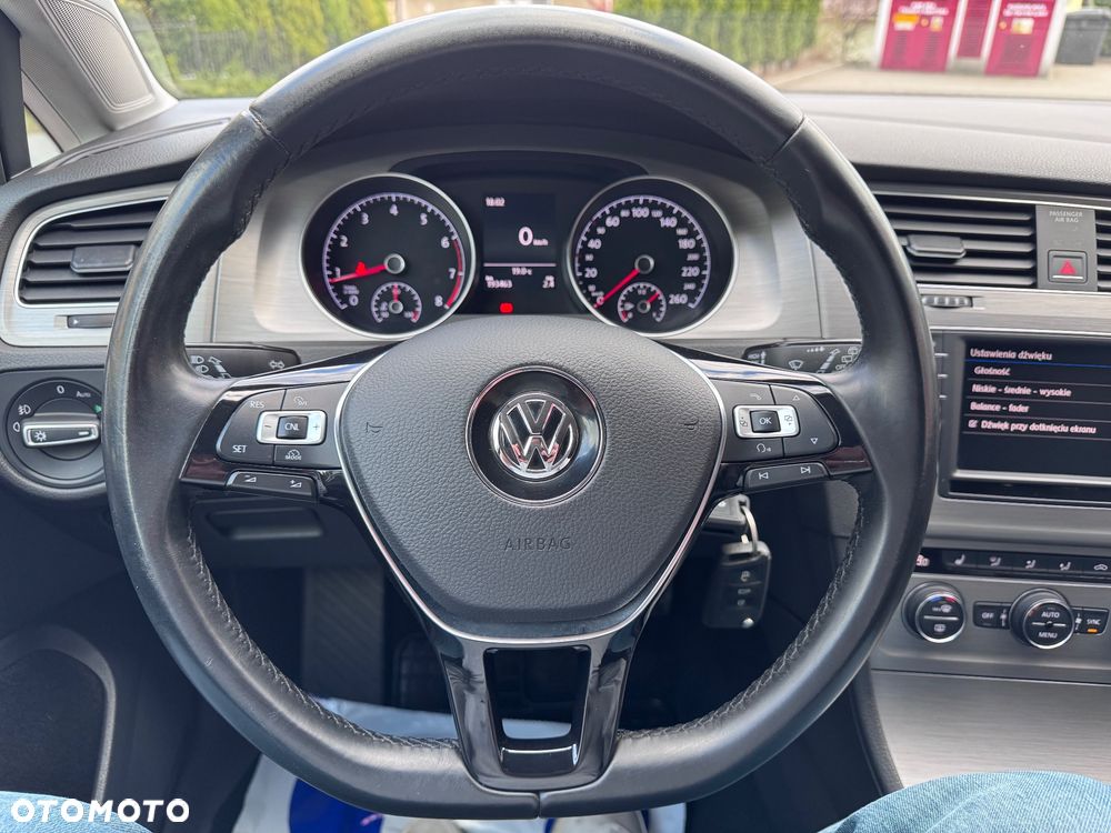 Volkswagen Golf 1.4 TSI (BlueMotion Technology) Highline - 33