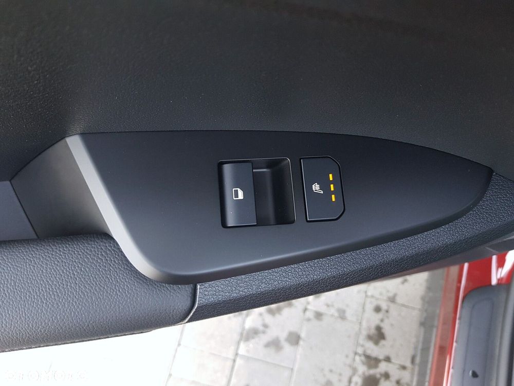 Kia Sportage 1.6 T-GDI Anniversary 2WD DCT - 28