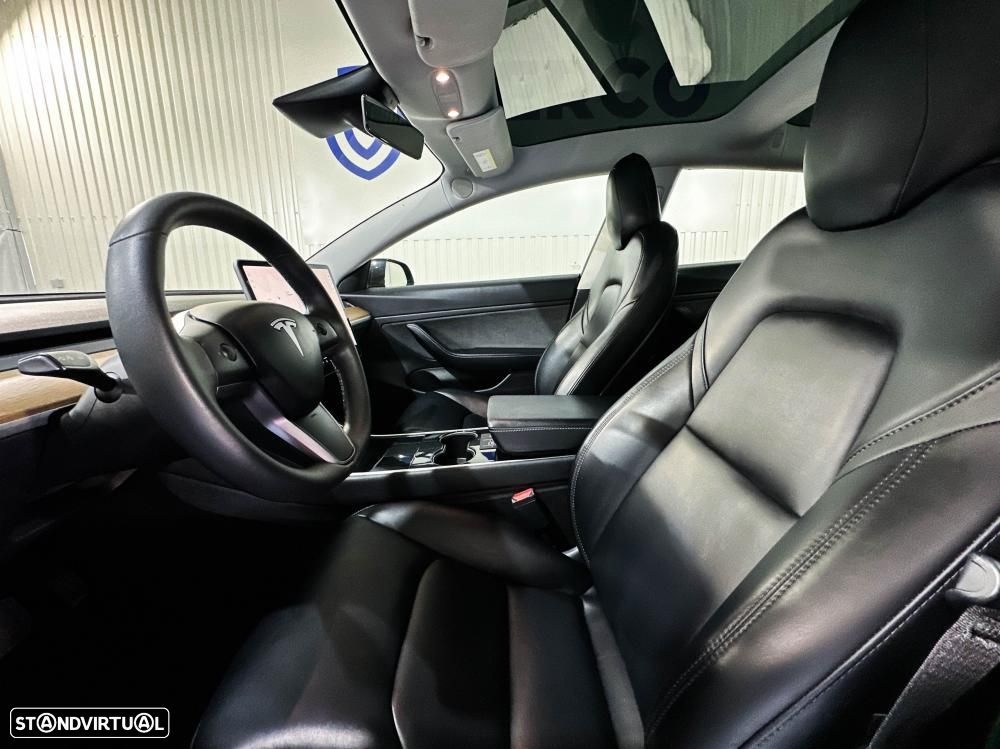 Tesla Model 3 AWD Dual Motor Performance - 9