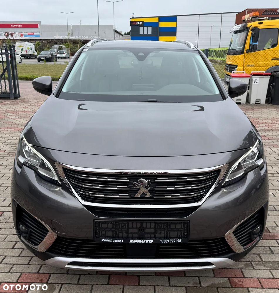 Peugeot 5008 - 5