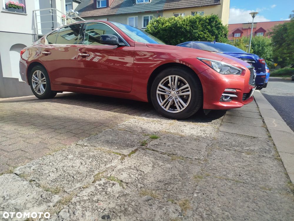 Infiniti Q50 - 18