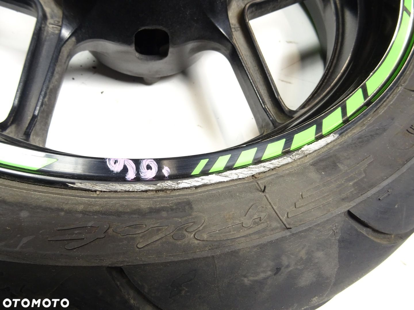 KAWASAKI ER 6 ER 6F KOŁO FELGA TYŁ TYLNA 09-11 - 2