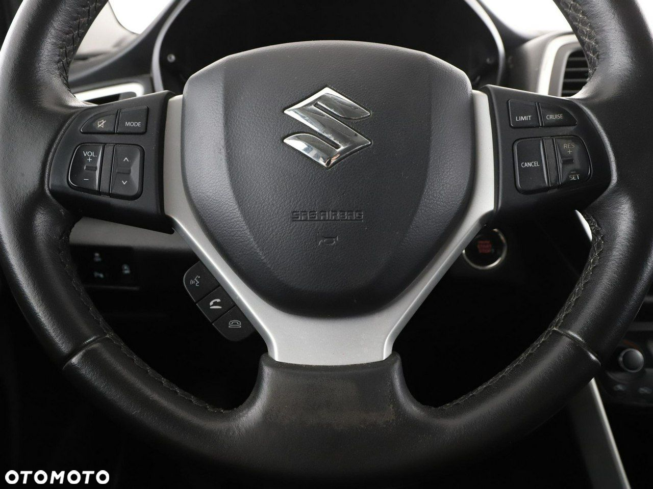 Suzuki SX4 1.6 Comfort 4WD - 21