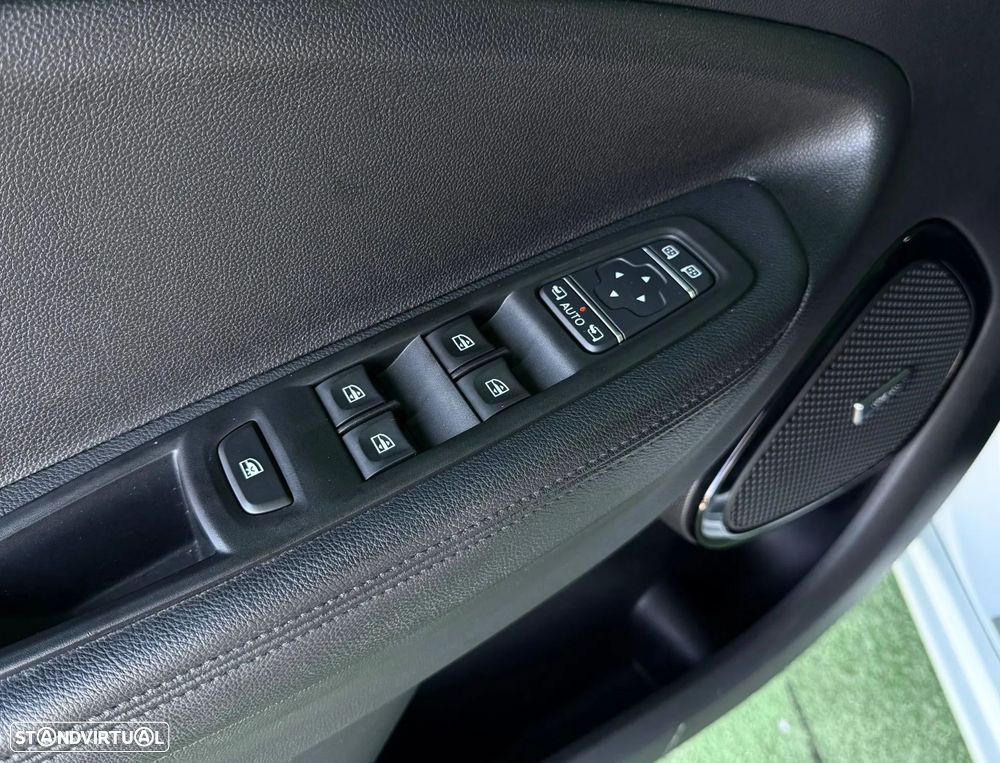 Renault Zoe (c/ Bateria) EV50 135hp Techno - 16