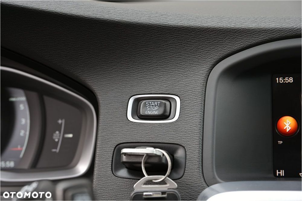 Volvo V60 D3 Drive-E Kinetic - 29