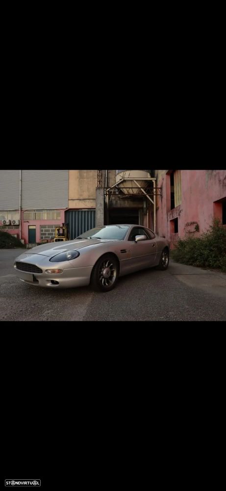 Aston Martin DB7 Vantage Coupé - 1