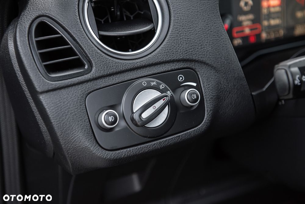 Ford S-Max 2.0 TDCi Silver X - 17