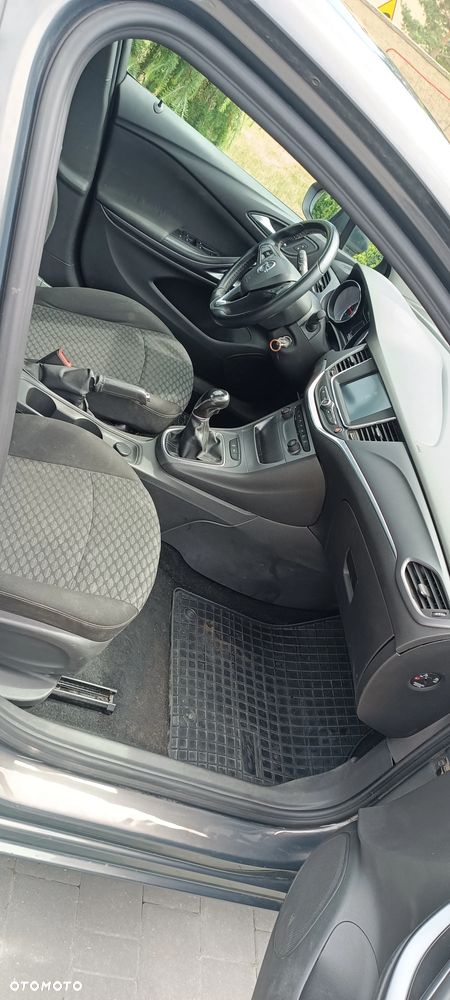 Opel Astra - 12