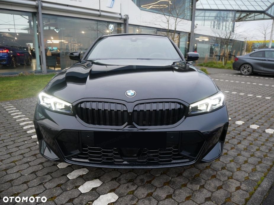 BMW Seria 3 320d xDrive M Sport - 10