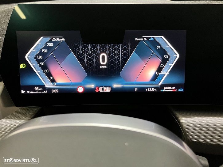 BMW X1 sDrive18i - 25