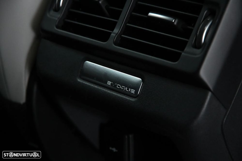 Land Rover Range Rover Evoque 1.5 P160 Dynamic SE Auto - 28