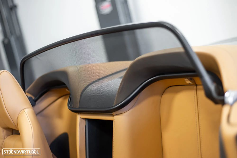 Aston Martin Vantage Roadster V8 Sportshift - 32