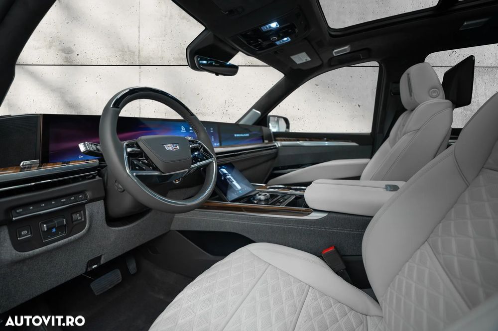 Cadillac Escalade - 14