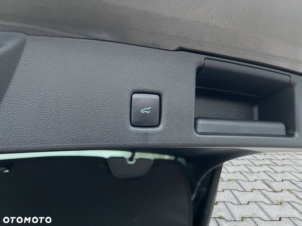 Ford Kuga 2.0 EcoBlue AWD ST-Line - 10