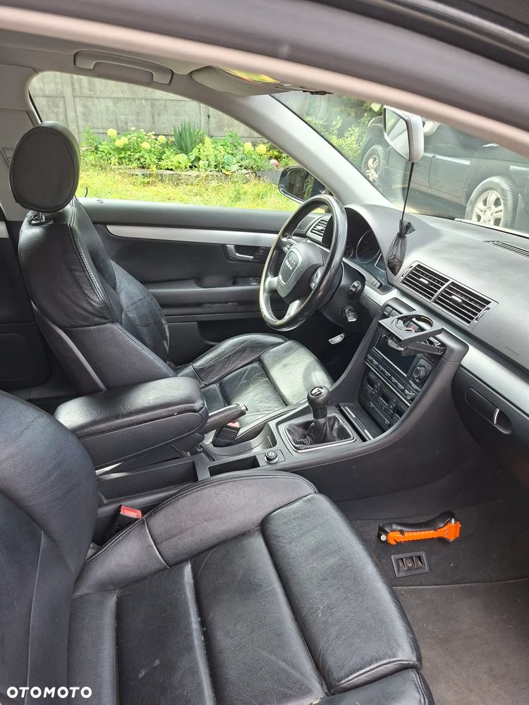 Audi A4 Avant - 6