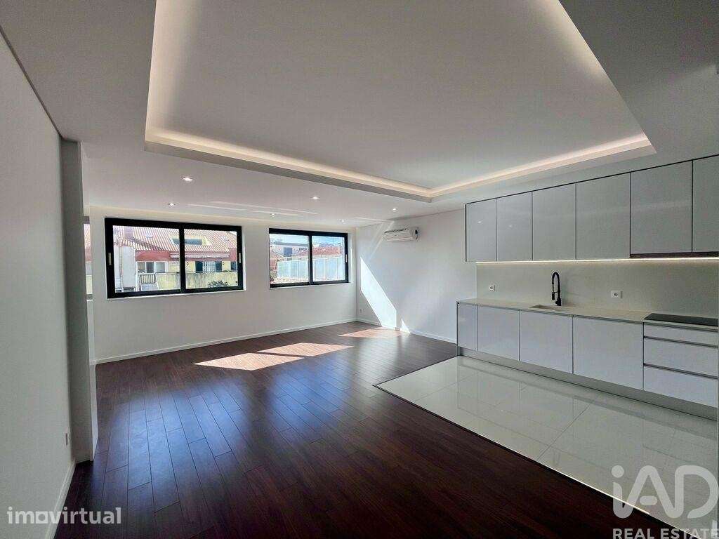 Apartamento T3 em Ramalde de 96,00 m2 - Grande imagem: 2/18