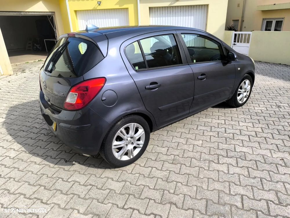 Opel Corsa 1.3 CDTi Cosmo - 10