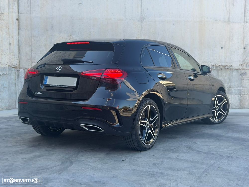 Mercedes-Benz A 250 e AMG Line - 5