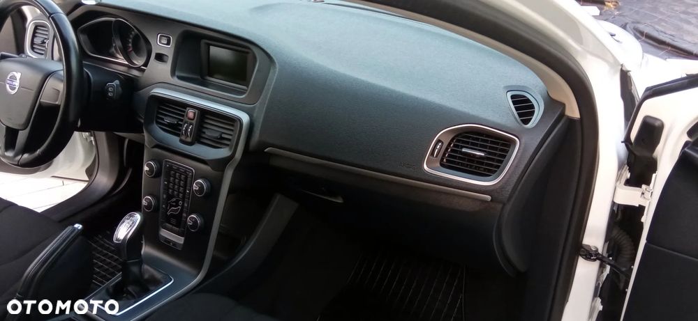 Volvo V40 - 21