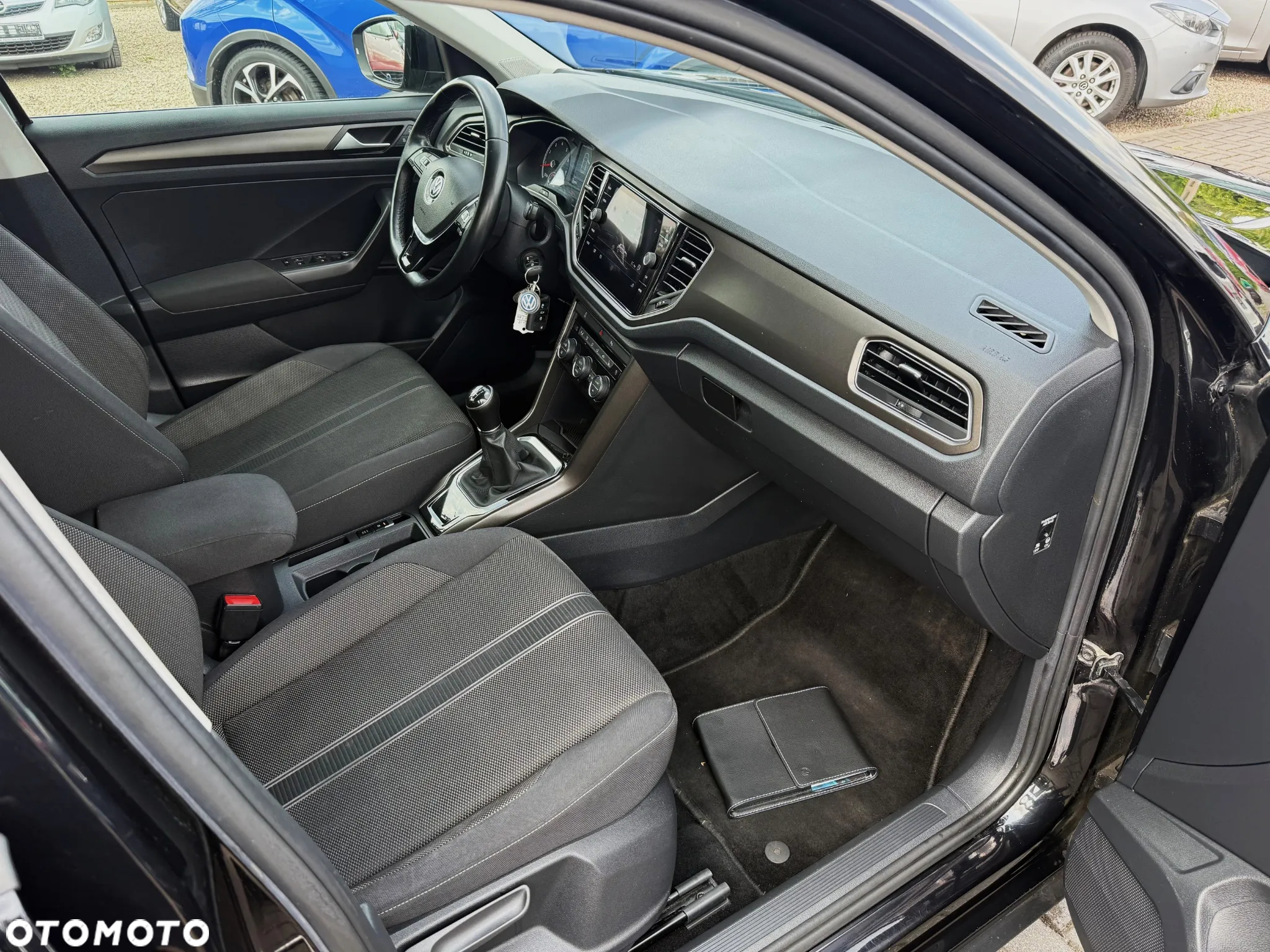 Volkswagen T-Roc 1.5 TSI Special Edition - 12