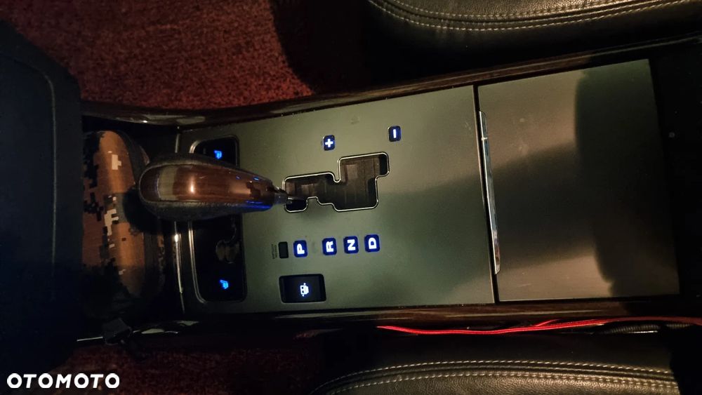 Hyundai Grandeur - 8