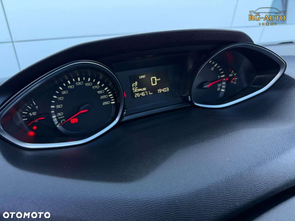 Peugeot 308 - 34