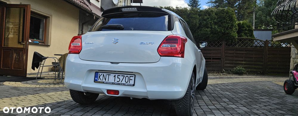 Suzuki Swift 1.2 SHVS Premium Plus - 12