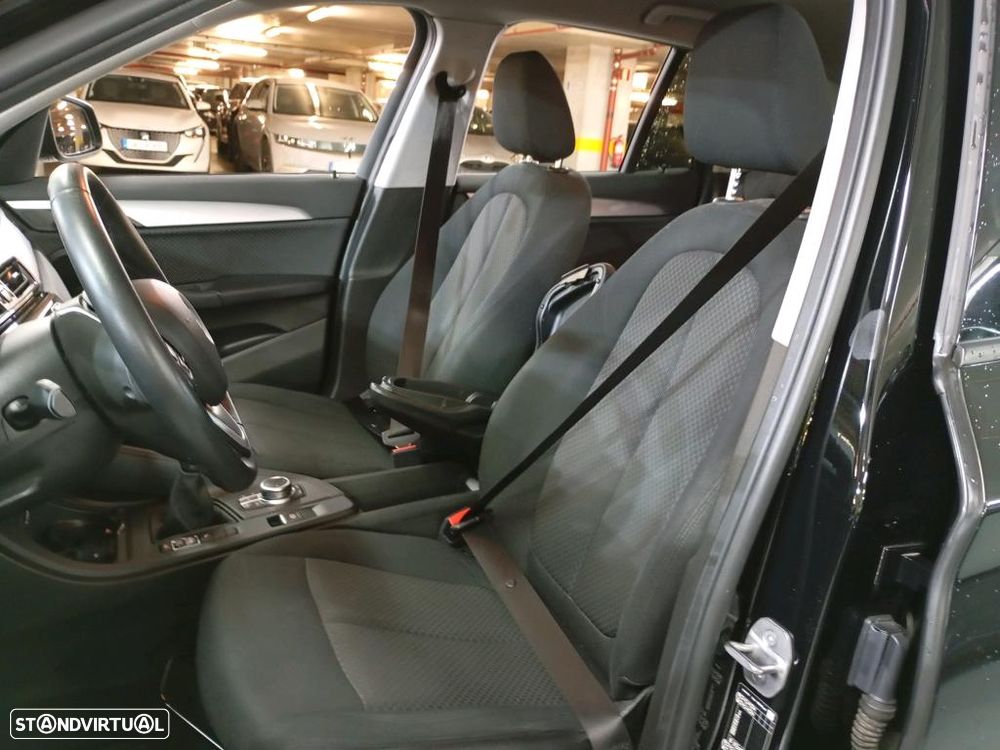 BMW X1 16 d sDrive Advantage - 5