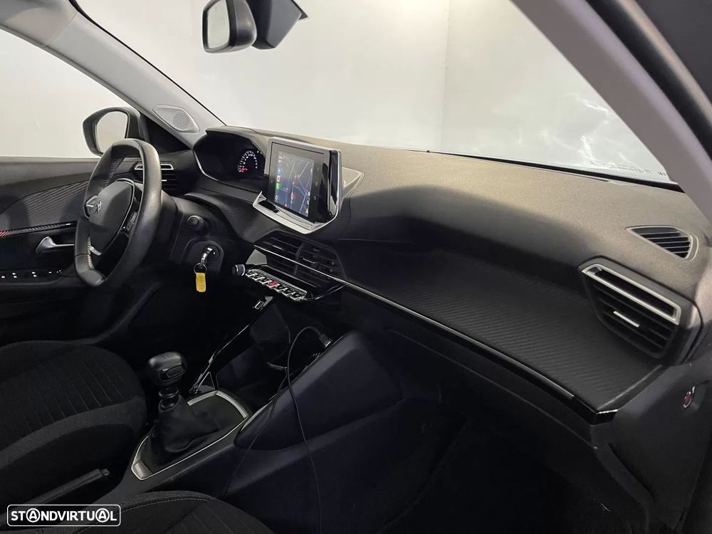 Peugeot 2008 1.2 PureTech Active - 16